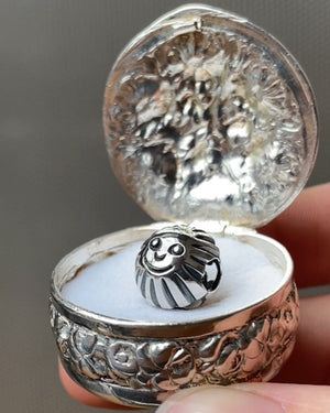 Image of the Enchanted Sun silver bead, Trollbeads Club bead for 2025.